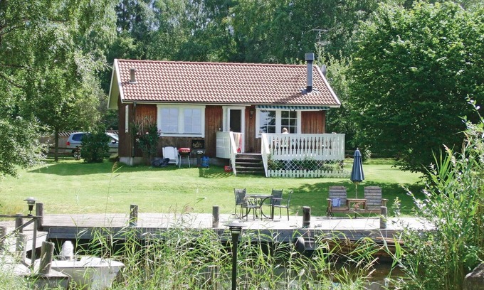 Sjotorp House | 2 bedroom cozy home in Sjötorp