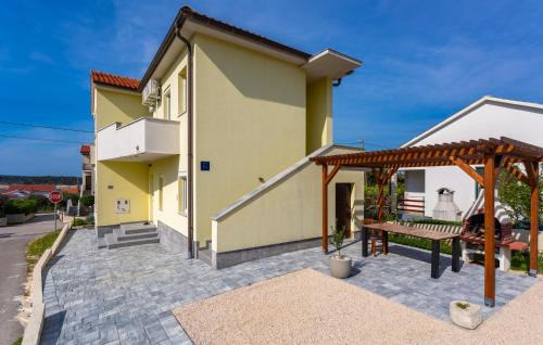 Barbat na Rabu Apartment | 2 Bedroom Lovely Apartment In Barbat