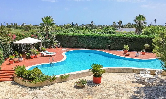 Giorgilorio Apartment | 2 bedroom lovely apartment in Frigole