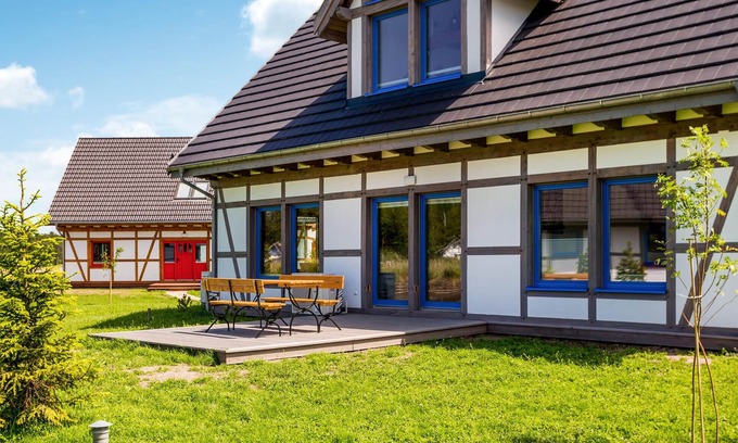 Debina House | 2 bedroom lovely home in Rowy