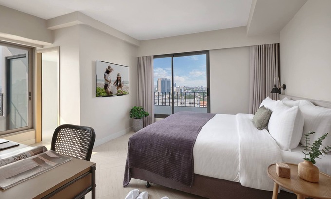 Ekkamai Condo | 2 Br/75SQM/Sukhumvit71/monthly