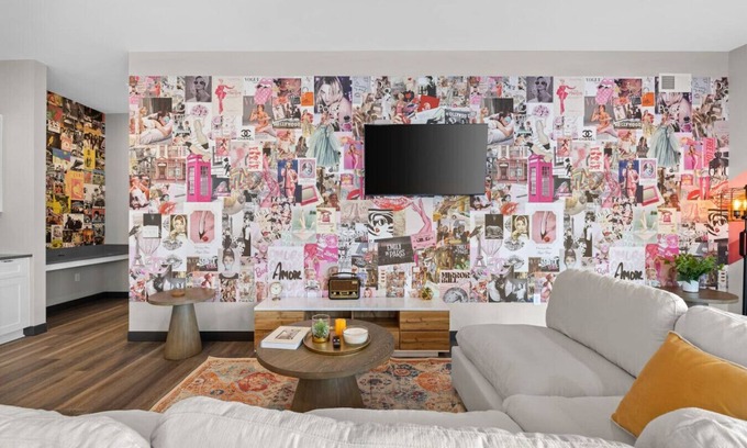 South Nashville Apartment | 2 BR, Sleeps 6, Free Wifi, 8 Min to Downtown!