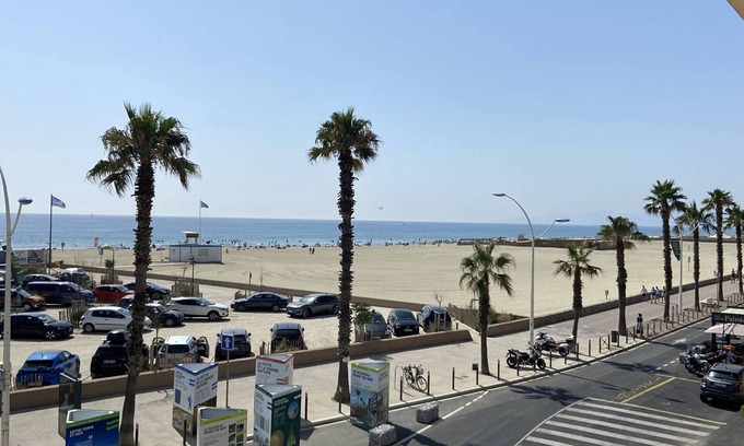 Le Port Apartment | 2-room apartment beachfront, 4 pax, Canet-Plage