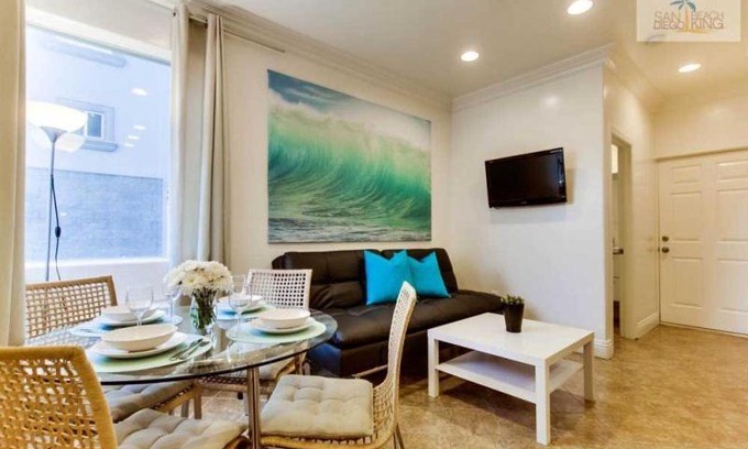 Mission Beach House | 201-Surf Stars Studio