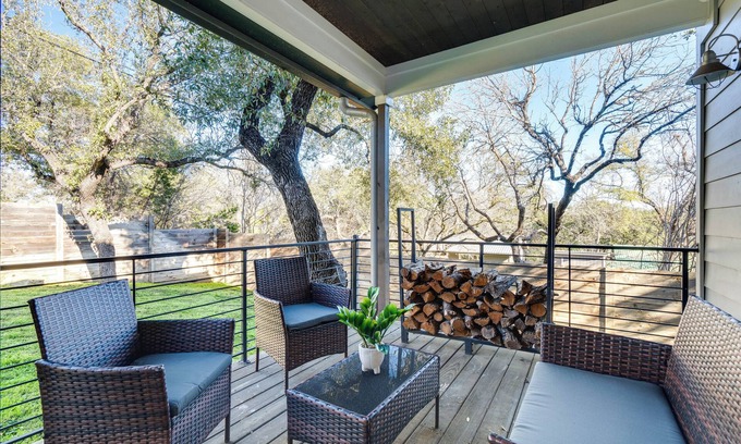 Travis Landing House | 21 Mi to Dtwn: Spacious Home in Austin Suburbs!