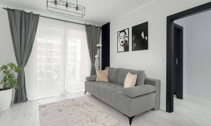 Poznan Apartment | 28 czerwca 1956r 382c | Chic Apartment | Parking