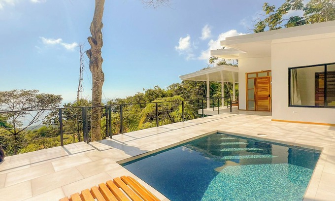 Uvita House | 2bdr Home in Uvita OROPENDOLA | Private Pool | Sea View