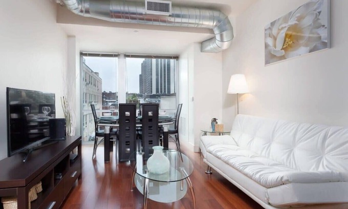 Center City West Apartment | 2Bedroom 1Bath Apartment in the Heart of Philadelphia