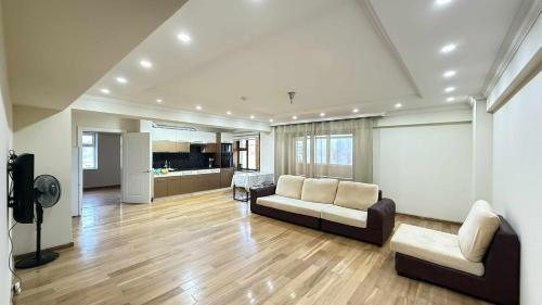 Downtown Ulaanbaatar Apartment | 2BR apartment in Center Ulaanbaatar