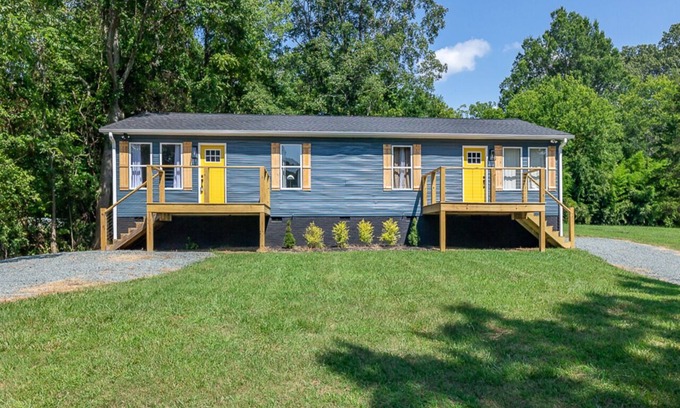 Gibsonville Apartment | 2BR - Mins to Downtown Gibsonville