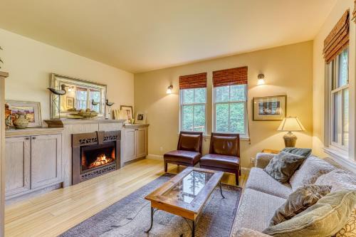 Eastsound House | 3 Bed 3 Bath Vacation home in Eastsound