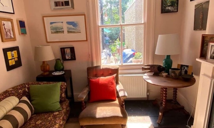 Elthorne House | 3 bed Victorian House in Hanwell