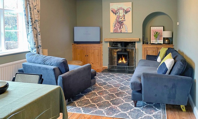 Homersfield Cottage | 3 bedroom accommodation in Homersfield, near Southwold