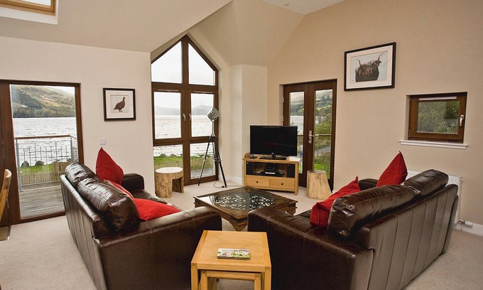 Fearnan Cottage | 3 bedroom accommodation in Fearnan, by Aberfeldy