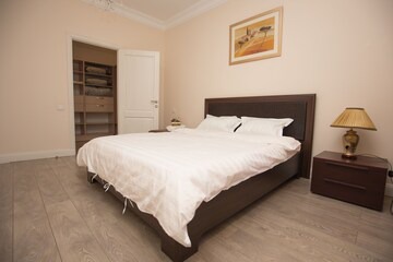 Odessa Apartment | 3 bedroom apartment for daily rent