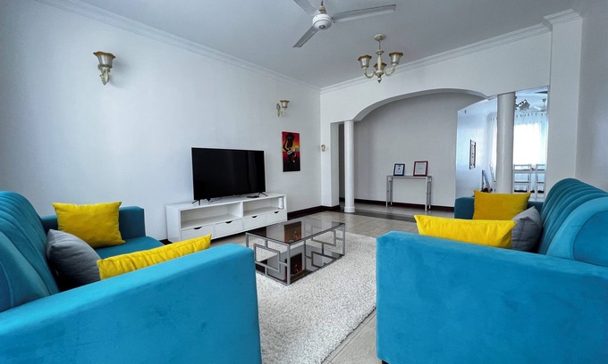 Mombasa Apartment | 3 bedroom apartment in Nyali with pool/wifi/lift/parking links road