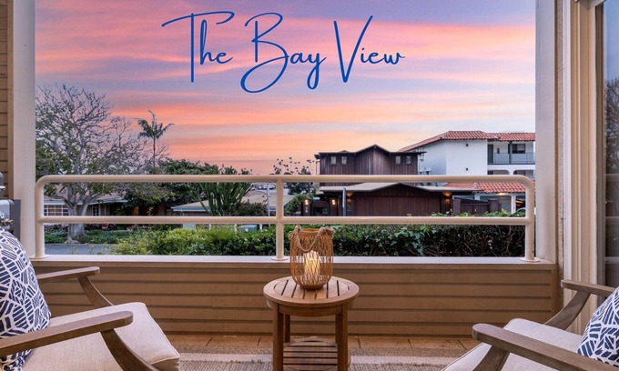 La Playa Apartment | 3 Bedroom Condo, Bay Views & Sailboats