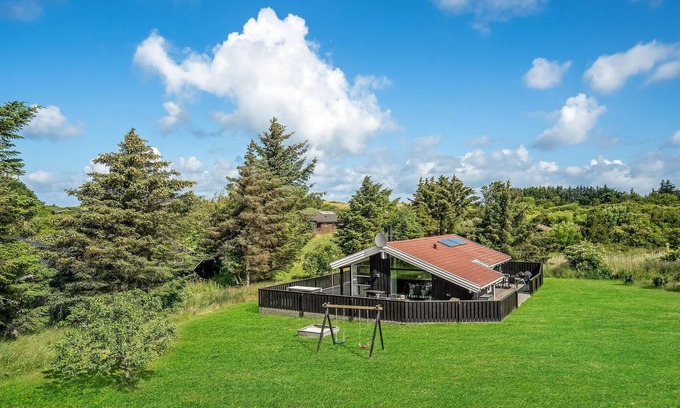 Hirtshals House | 3 bedroom nice home in Hirtshals