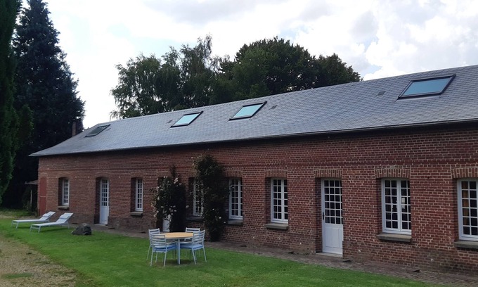 Rosay-sur-Lieure House | 3 Bedroom Private vacation home in ROSAY SUR LIEURE