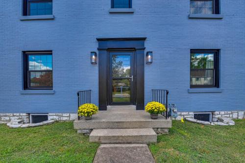 Lexington Apartment | 3 Mi to Dtwn Updated Home with Hot Tub in Lexington