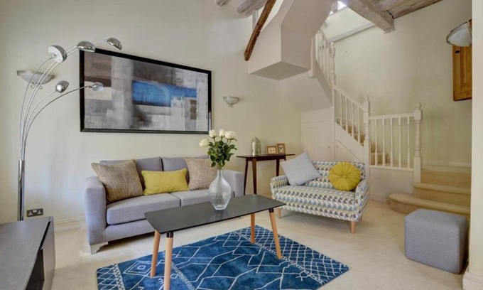 Royal Tunbridge Wells House | 3 Stable Mews
