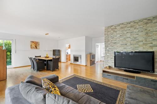 Stephanskirchen Apartment | 3 Zimmer EG Wohnung in Stephanskirchen