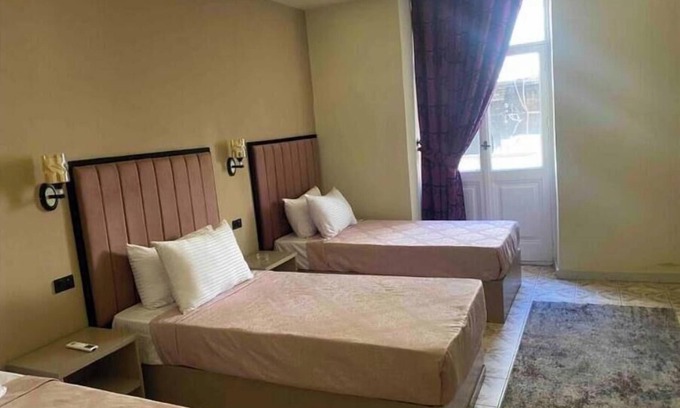 Muharam Bik Apartment | 304 Golden Hoster Downtown