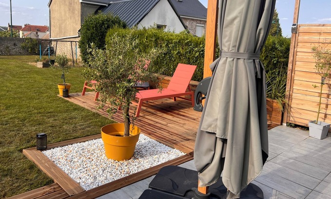 Amblainville Cabin | 38 Rue nationale