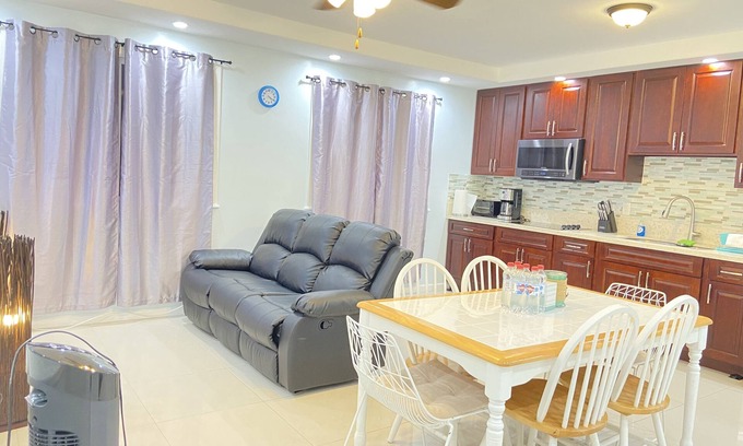Liliha - Kapalama Apartment | 3bedrooms&1bathroomconvenient Location, Near Freeway, Shopping center