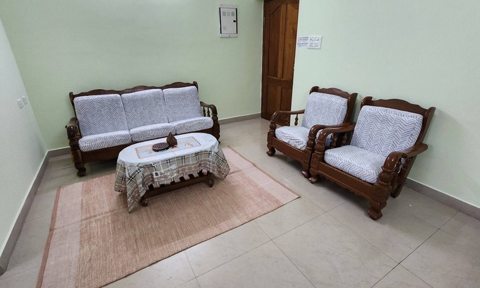 Bengaluru Apartment | 3BHK Glam Apt Full Furnished Greendale