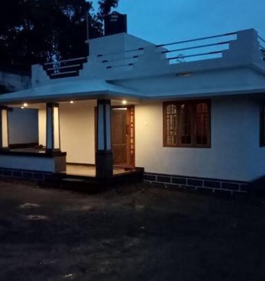 Varagampadi Apartment | 3bhk house with valley view