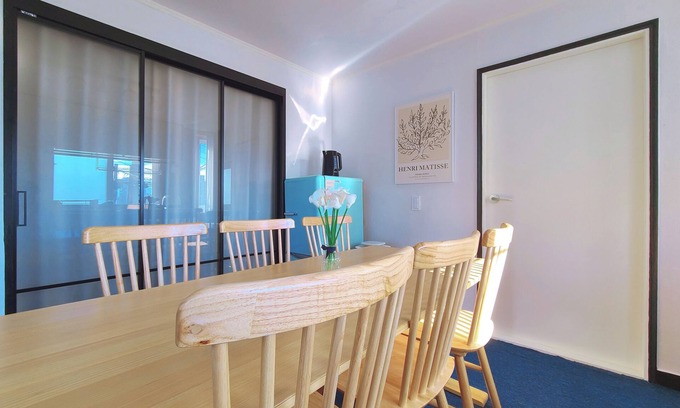 Wangsimniil-tong Apartment | 3MinWalkSubway#PrivateFloor#MiniMovieRoom#CityView#AirportBus#DDP#Hongdae#Jongno