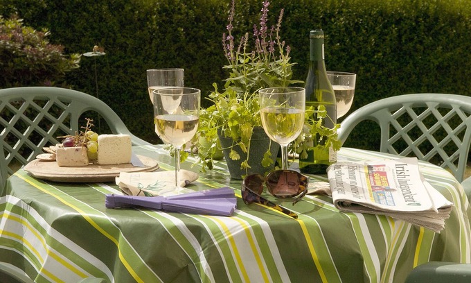 Inverin Cottage | 4-Bed Cottage in Co. Galway 5 minutes from Beach