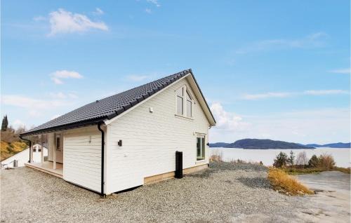 Etne House | 4 Bedroom Amazing Home In Skånevik