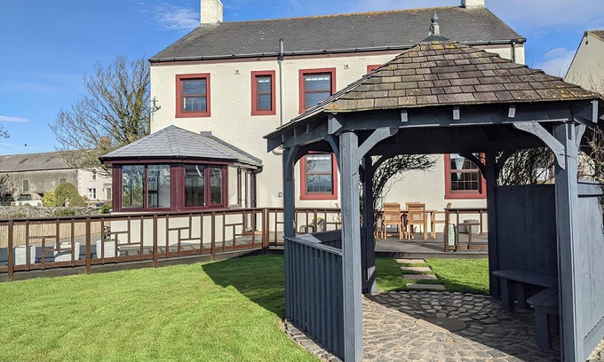Maryport Cottage | 4 bedroom accommodation in Mawbray near Allonby