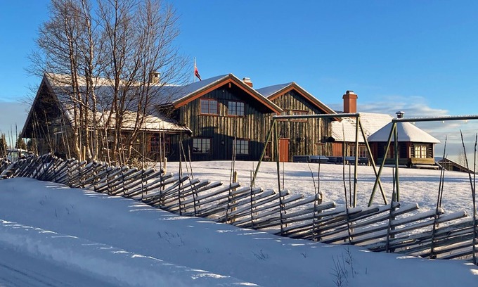 Sor-Aurdal House | 4 bedroom gorgeous home in Bagn