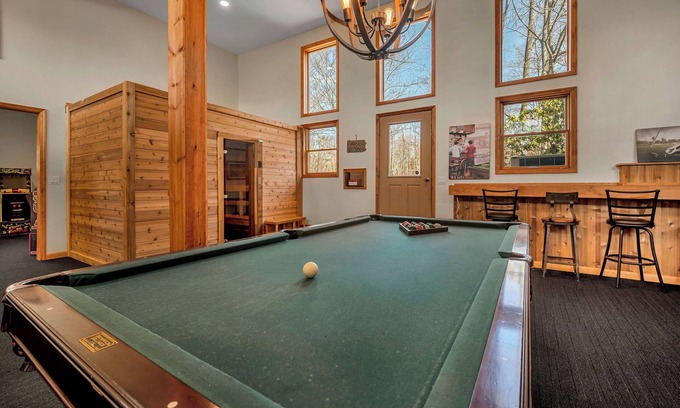 Pocono Pines House | 4-season luxury escape in the heart of the Poconos! We are where play, relaxation & adventure meet.