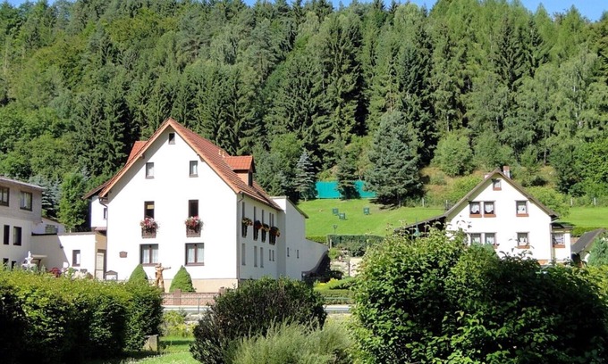 Gebersdorf Condo | 4-star vacation apartment "Sommerberg" incl. Schwarzatal guest card