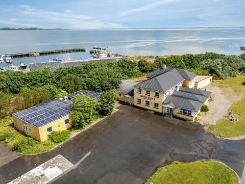 Oddesund Syd House | 40-Person Holiday Home, With Large Pool Area And Panoramic Views Of The Limfjord