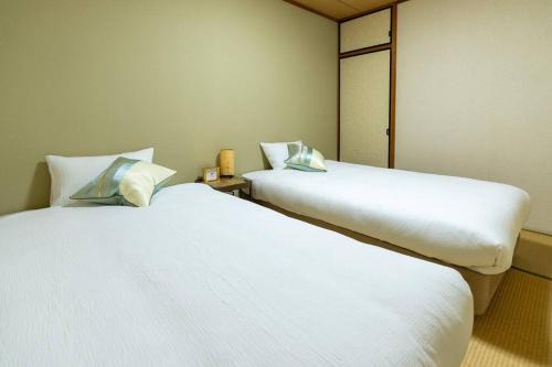 Sakura Apartment | 401号室貸切!2DK/京成佐倉駅徒歩3分・電車成田空港20分・京成上野直結!厨房/風呂/畳/4名