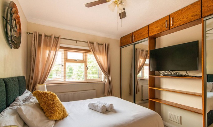 Alvaston House | 4br-7guests-freeparking-garden-wifi