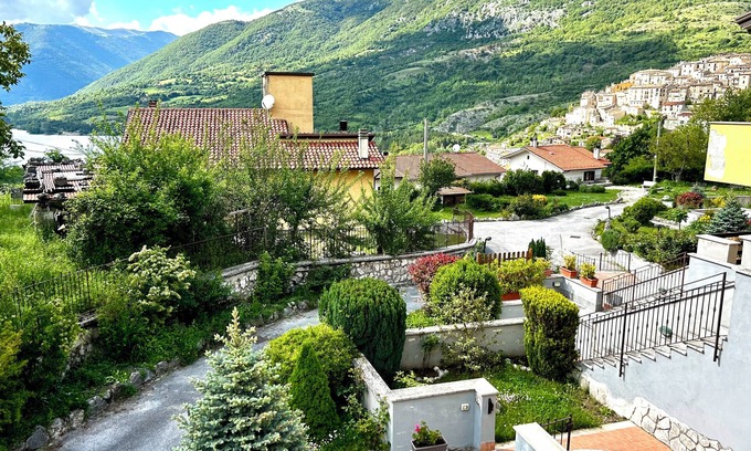 Barrea House | 4Flats Orto di Venanzio