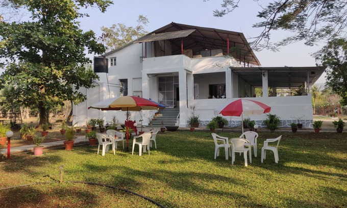 Khalapur Other | 5 Acre 3BHK FarmStay @Karjat