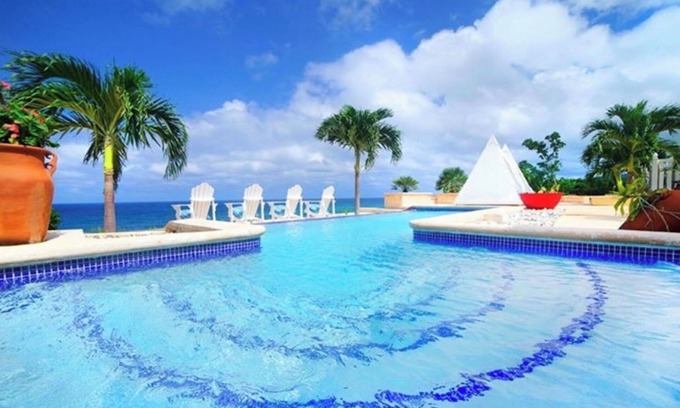 Salt Gut Villa | 5 bedroom private villa with chef and staff