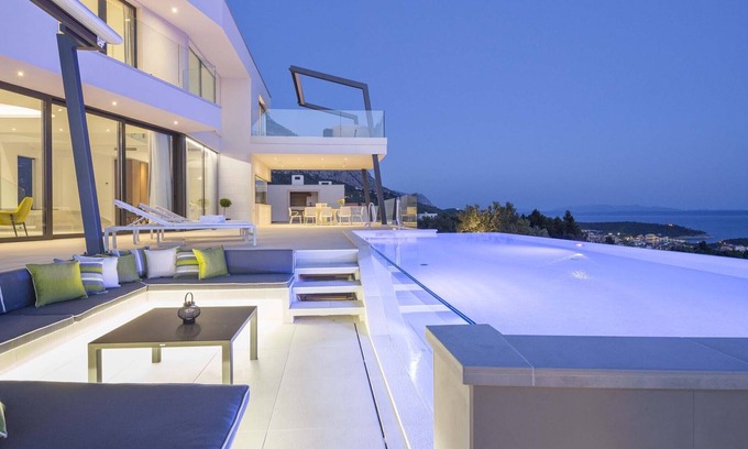 Zelenka Villa | 5*Familiy Villa,Seaview,Indoor&Outdoor Heated Pools+free airport transf up to 7p