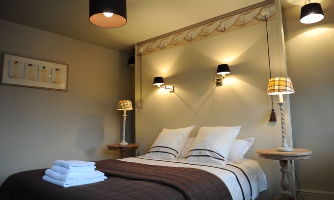 Historical Center Bruges House | 5* holiday home with Cosy Garden in the Historic Centre of Bruges
