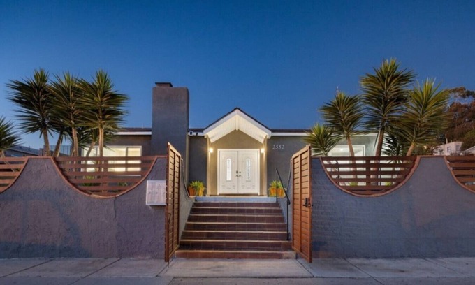 Grant Hill Villa | 5-Units/26 guests/Heated Pool Option/Spa