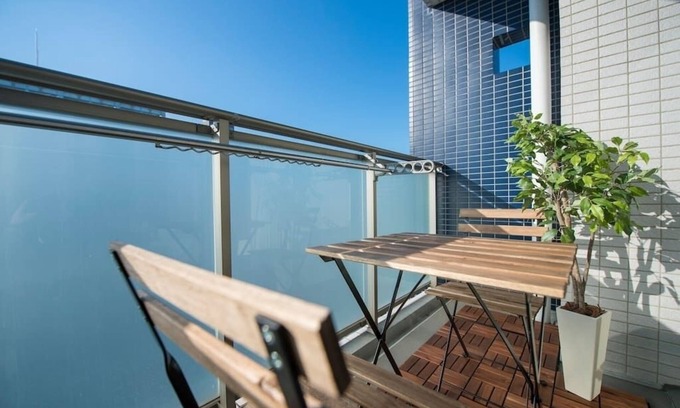 Chuo Apartment | 50 Awesome Room! Great Location,Clean,