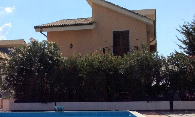 Realmonte Apartment | 500 meters to Scala dei Turchi beach! New apartment with pool and porch sea views!