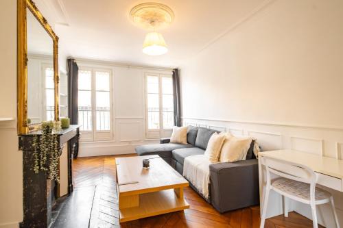 Notre-Dame-des-Champs Apartment | 6 Guests Flat - Montparnasse
